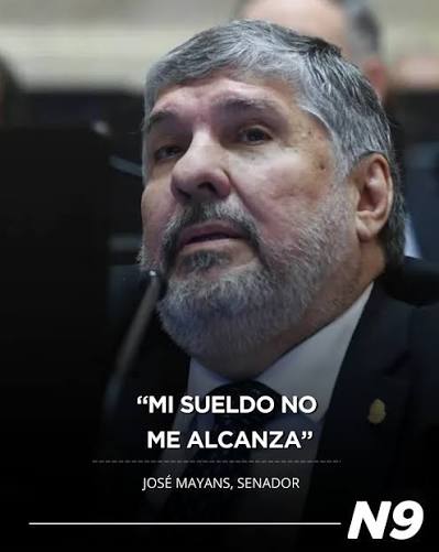 turfmanARG's tweet image. #mayans #senado 
Que pasaría si diputados y senadores no cobrarían sueldo?
Solo lo harían por el honor de representar al pueblo que los votaron.
O sea, el que se presenta y gana debe tener una buena posición económica o "financiado" por un partido político.