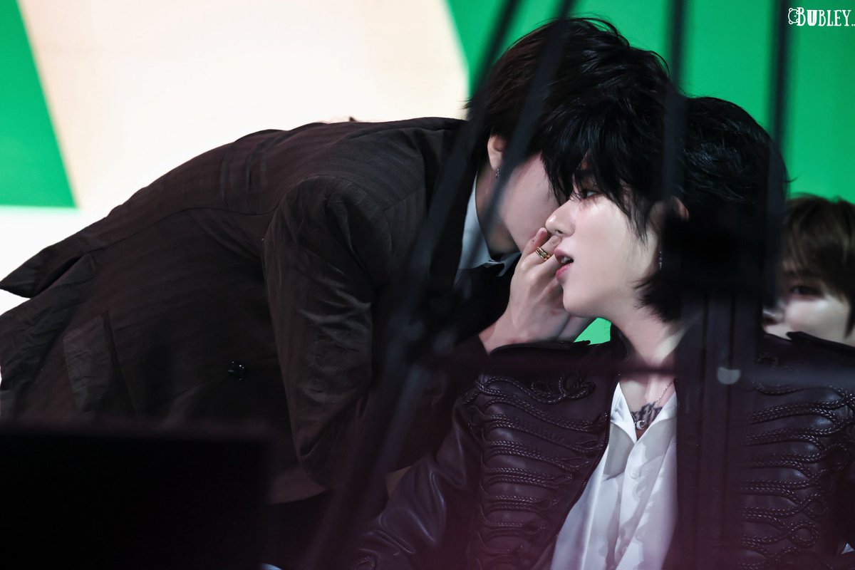 251220 MMA

#운학 #WOONHAK 
#지코 #ZICO
#보이넥스트도어 #BOYNEXTDOOR