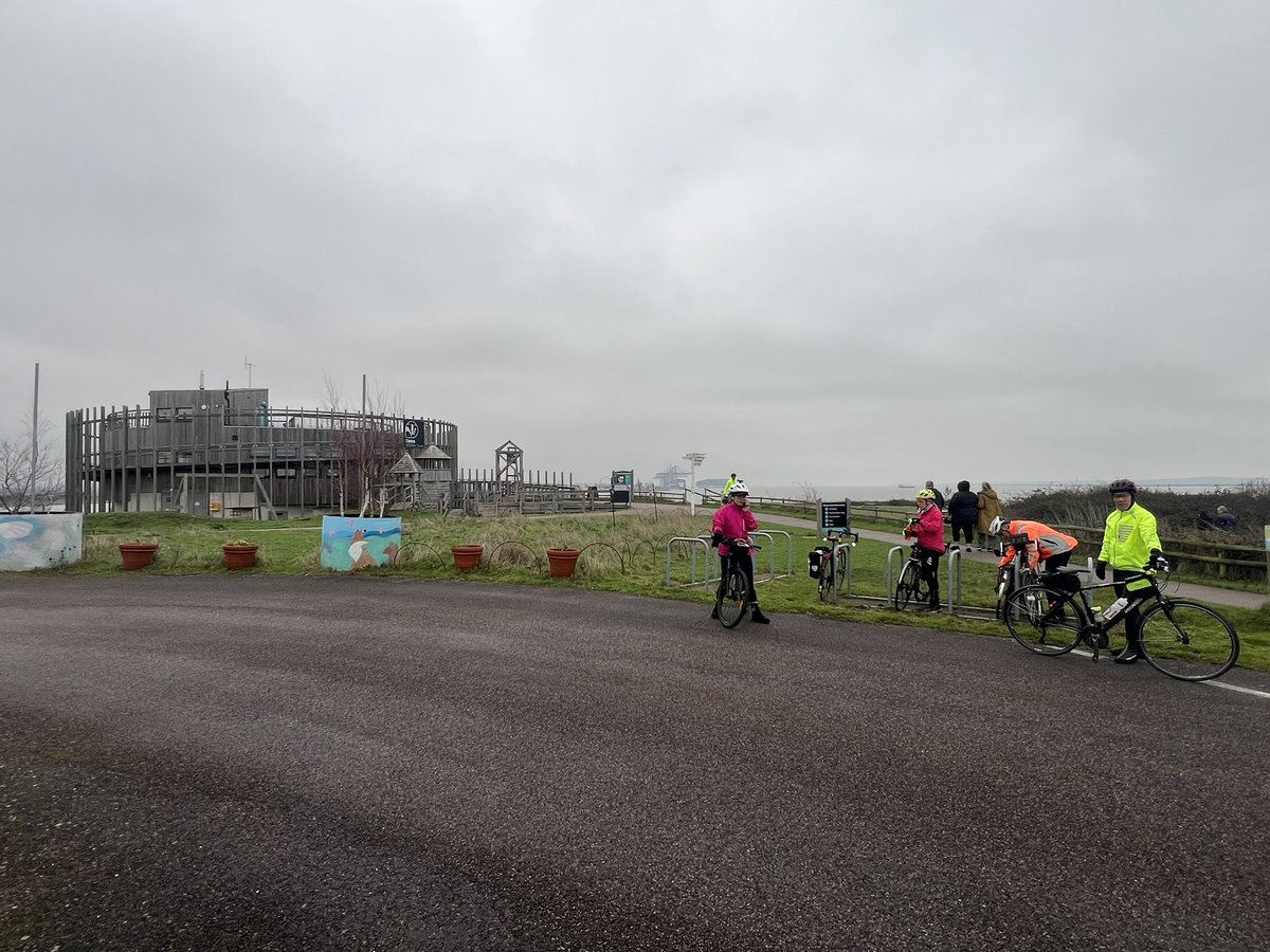 HaveringCycling's tweet image. Six Havering CTC riders out earlier. Ride out via Orsett then a loop via West and East Tilbury. Lunch in Thameside Nature Park. Direct return via Horndon on the Hill and Orsett. Next Sunday- Potting Shed Tea Room, Little Oxney Green.