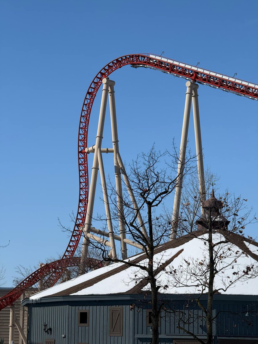 Coastercrew's tweet image. The coasters are nestled in for a long winters nap. @KingsDominionVA @cedarpoint @SFGrAdventure