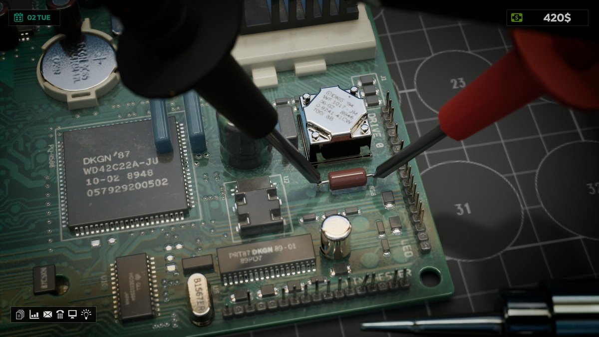 emu_game2020's tweet photo. 電子機器を修理するゲーム『It Works: Electronics Repair Simulator』
ガレージに工房を作って修理依頼を受ける。故障箇所を特定して部品交換を行い、壊れた機器を直していく。収入を得たら設備や工具に投資して工房を成長させる。難しいものだけではなく、マウスやキーボードなどすぐに稼げる修理も https://t.co/DQDCSdYhMz