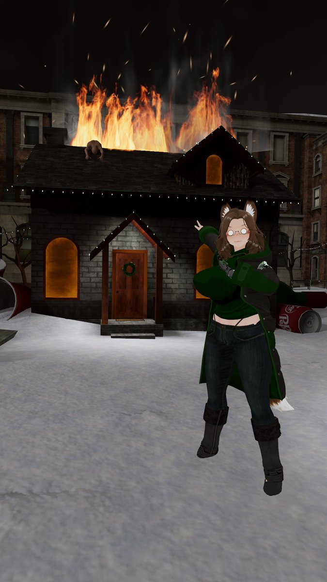 fredemitch's tweet image. Sooooo I was baked af last night to only fall asleep. Slept good but when I woke up found this house like it is. Not my fault though! It was that random guy on the roof I swear. 💚😂😉💚
📸: @Zenvr95