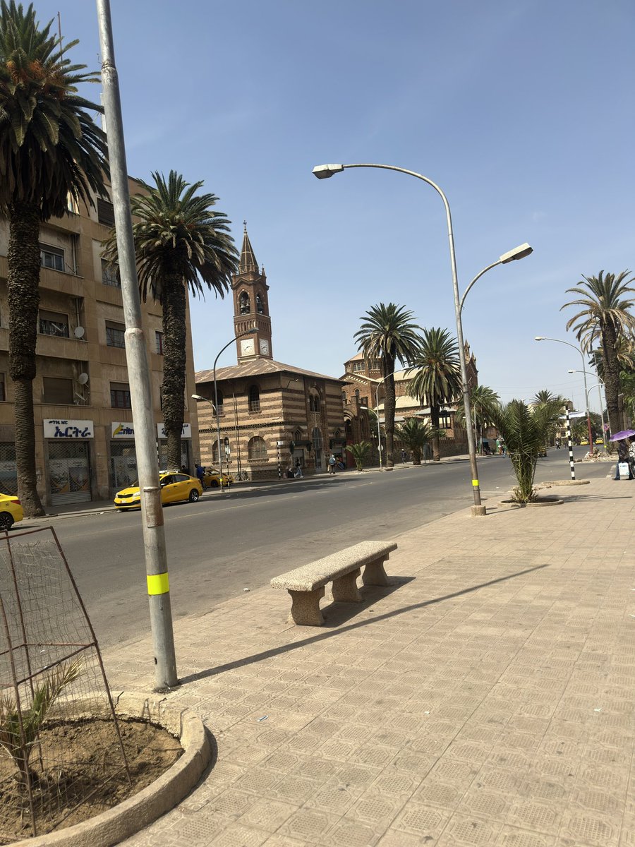 wickedveins's tweet image. #refusing