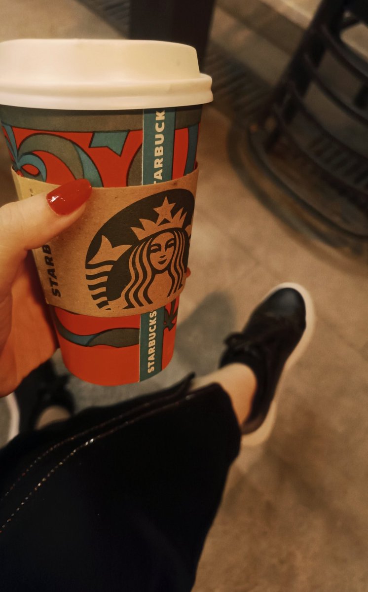 zaman alışmayı öğretir
ama unutmayı asla