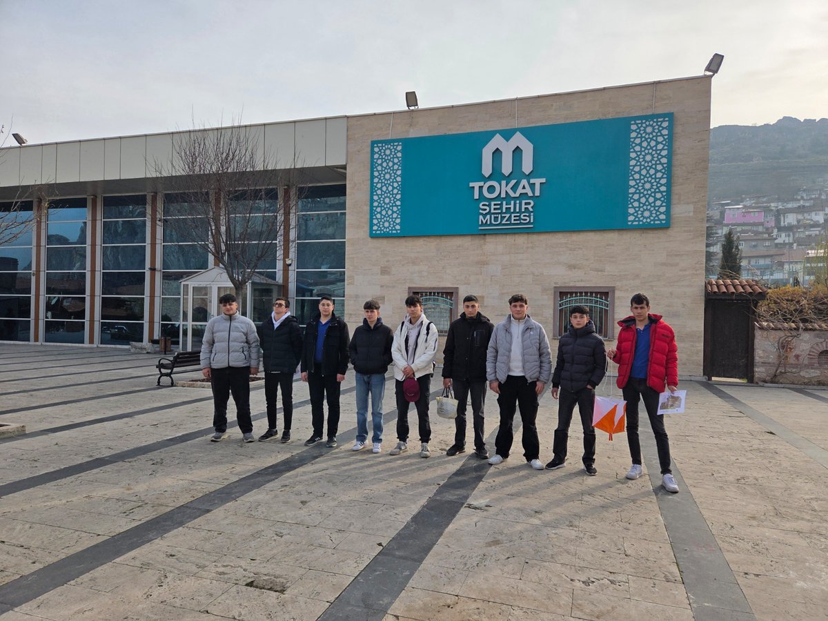 tokateml's tweet photo. Tokat Mesleki ve Teknik Anadolu Liseli öğrenciler, Tarih ve Oryantiring konularını Sulusokak'ta işledi.  https://t.co/6Qr1t9LV8R
@tcmeb @tokatvaliligi @tokatmem @Tokat_mte  @60Oryantiring https://t.co/bGedBPw2yb
