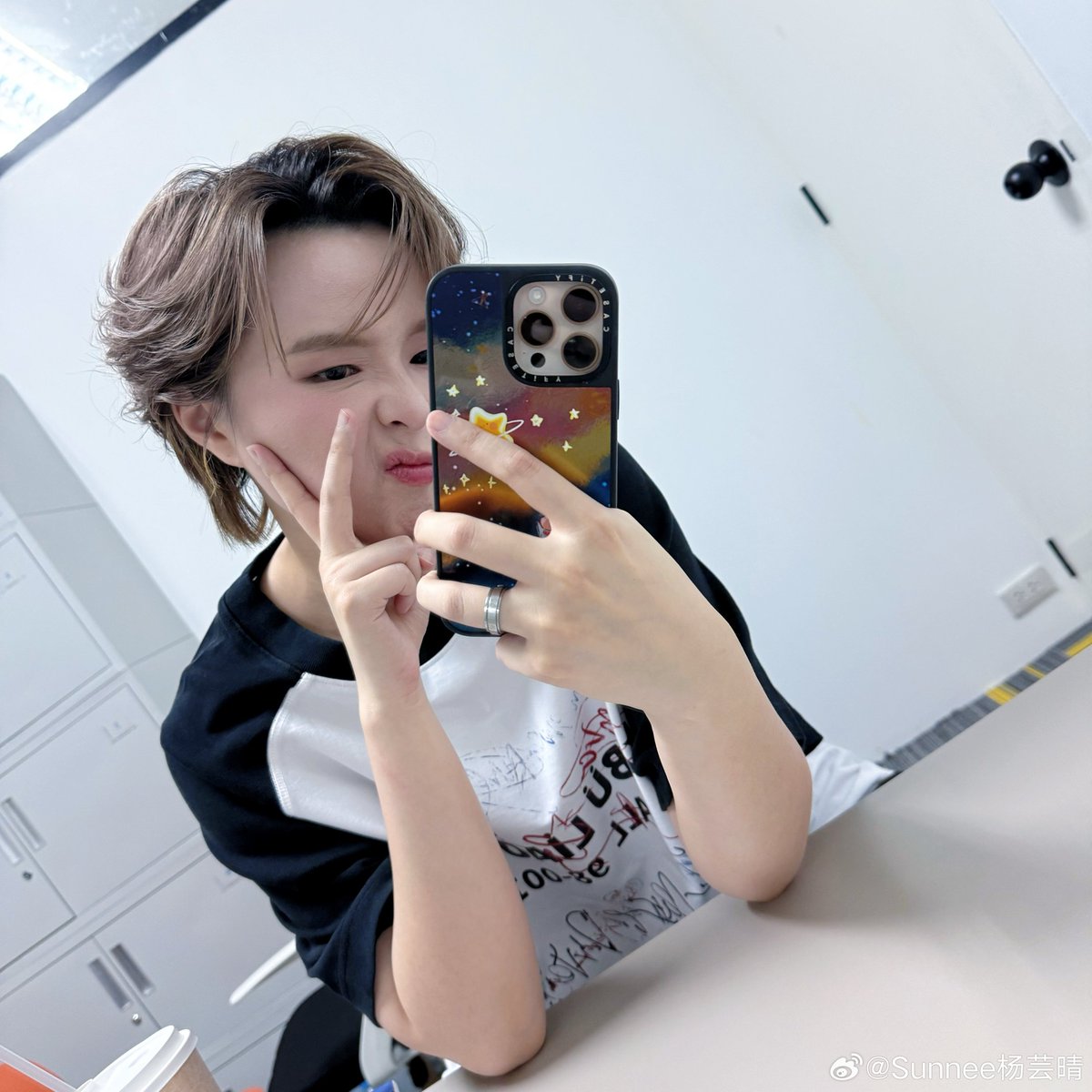 FcSunnee's tweet photo. 21122025 #sunneeweibo update

"เกี๊ยว 🥟
บัวลอย 🥣
ขาดอย่างใดอย่างหนึ่งไม่ได้เลย!!
#.สุขสันต์วันตงจื้อ #.หนึ่งโพสต์บันทึกวันตงจื้อ 🧧❄️"

*วันตงจื้อ (冬至) คือ เทศกาลเหมายัน ของจีน โดยเป็นวันที่ กลางคืนยาวที่สุด กลางวันสั้นที่สุด ของปี

#Sunnee #ซันนี่เกวลิน #Sunnee杨芸晴
https://t.co/ZMYSNzWwxu