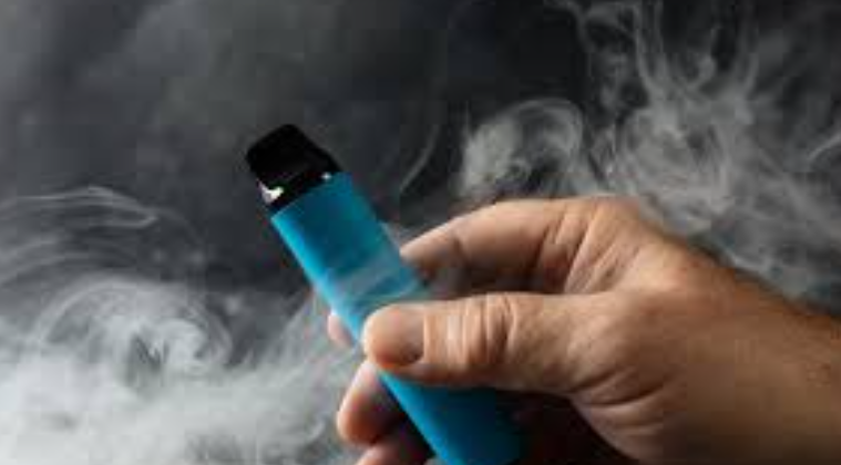 جمعية «لا للتدخين»: تخفيض ضريبة السجائر الإلكترونية صدمة ويشجع اليافعين على التدخين 