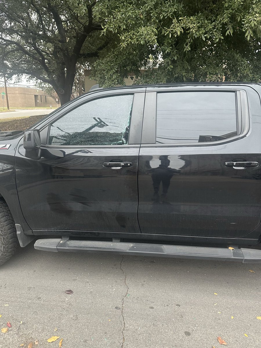 Reggie1882 tweet media