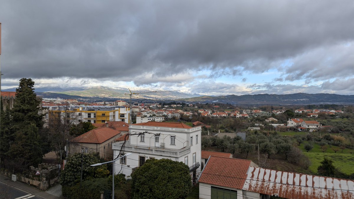 Postal do dia. Vista bonita, temperatura 2 graus às 8 da manhã.
