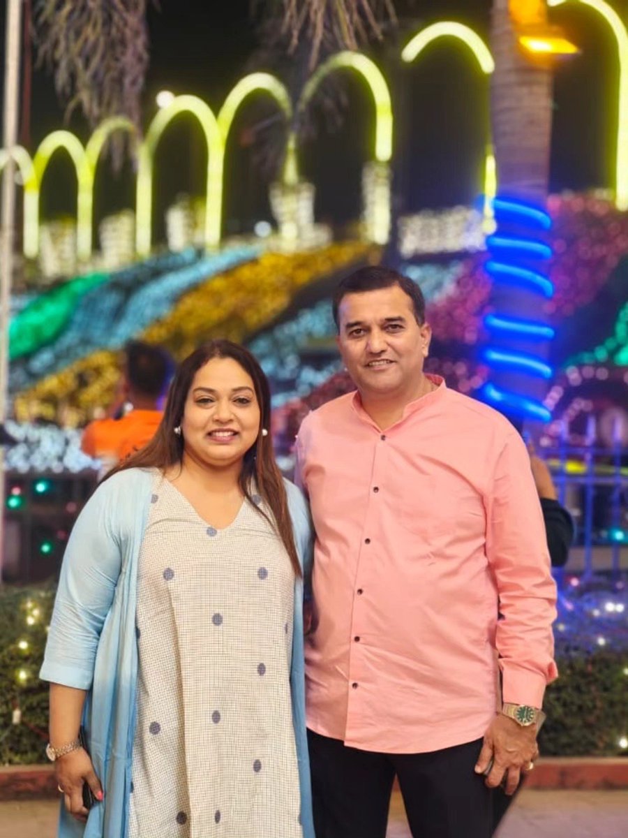 swapnamhatre_'s tweet image. मुंबई उपनगरचे पालकमंत्री नामदार श्री. आशिष शेलार यांच्या मार्गदर्शनाखाली आज वांद्रे रिक्लेमेशन येथे 'लाईट्स ऑफ होप' या नेत्रदीपक रोषणाईचे उद्घाटन अत्यंत दिमाखात संपन्न झाले.

@Dev_Fadnavis @ShelarAshish @AmeetSatam @BJP4Mumbai #SwapnaMhatre #ward100 #LightsOfHope #BandraWest