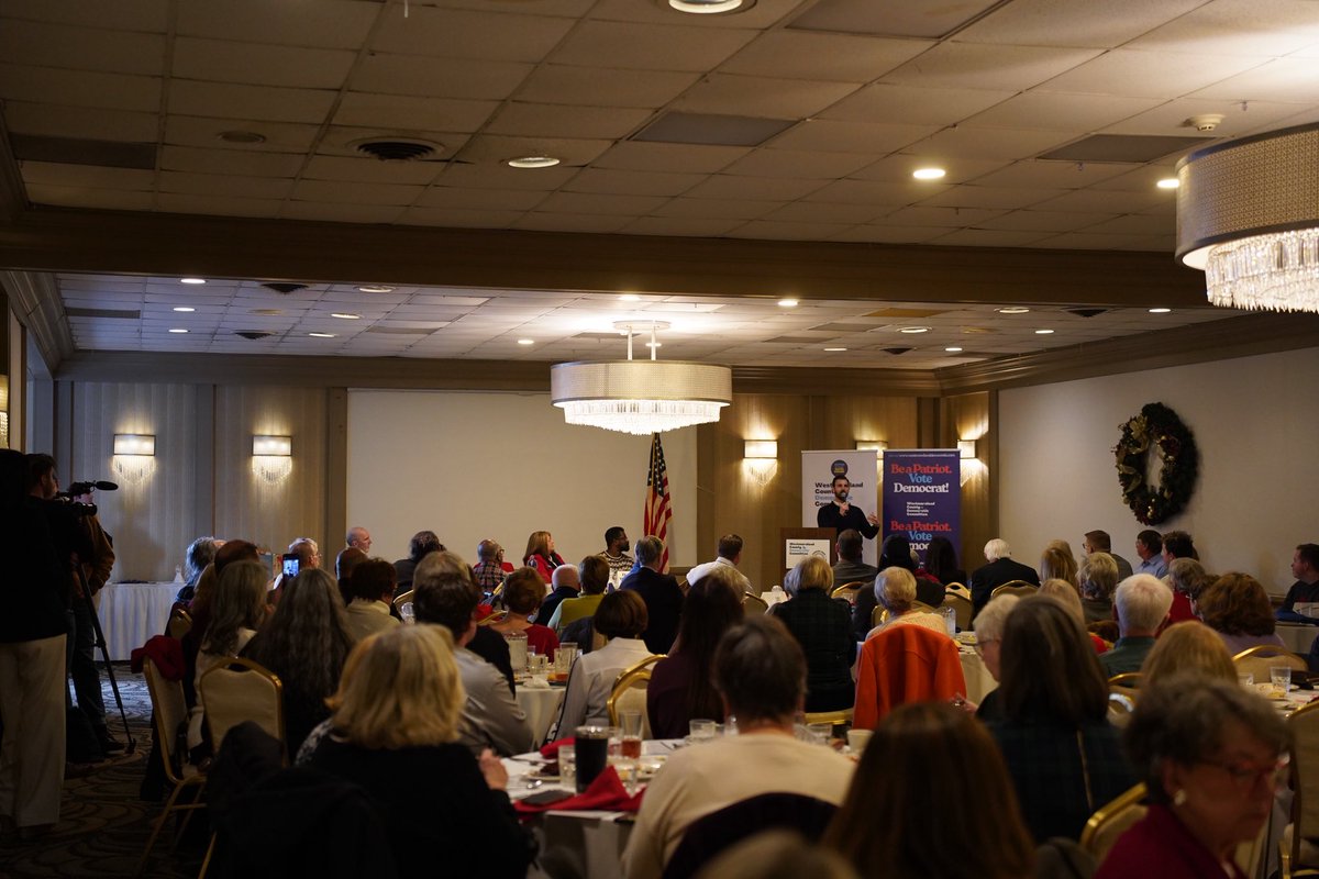 Chris Deluzio tweet media