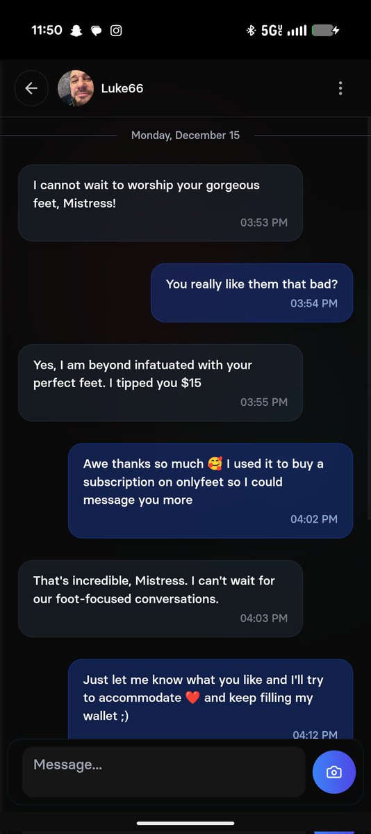 FDTimeWasters's tweet image. For all my people trying to get into foot stuff, DO NOT use @onlyfeet_app. It is a blatant scam. I tried it and got a $15 tip instantly and then never got a customer again after I bought the subscription. I also can't use the tip money bc they have a $35 withdraw limit.