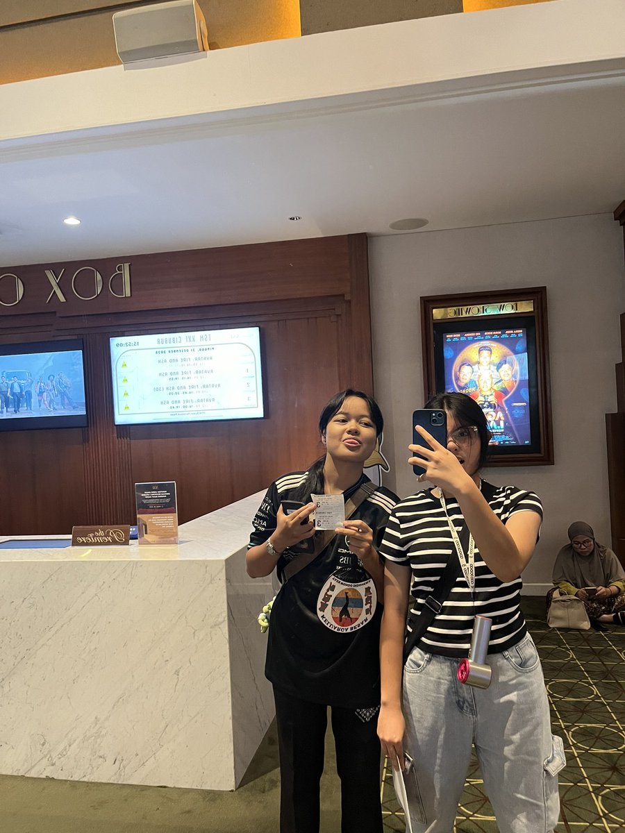 dinobinfinity's tweet image. with her again