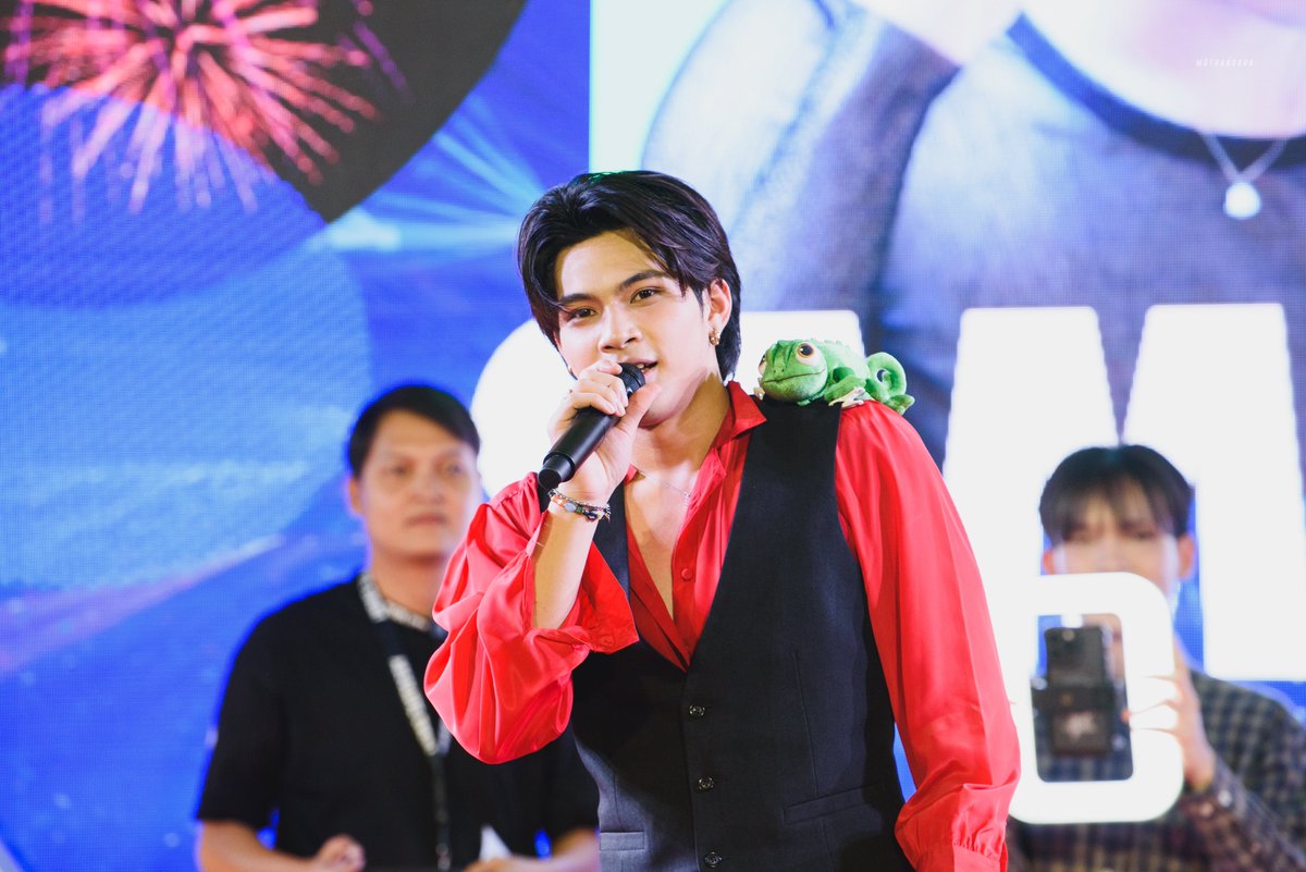 mdthangbua's tweet photo. ยูจินหมุยกับปาสคาลของเขาา

@SamuiKw 
#CTWBKKCountdown2026 
#SAMUI_K1 https://t.co/XFvYJjKp6C