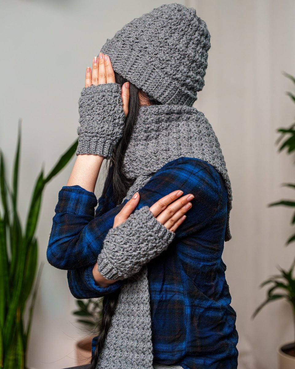 tcddiy's tweet photo. Give the gift of crochet with this last minute gift bundle! 

📺https://t.co/f1jrJ4RMpD
📄https://t.co/f1jrJ4RMpD 
#crochet #crochetdress #moderncrochet #tcddiy #handmadestyle 

Fun fact: sleeping in the cold is the best! 🙌🏼 https://t.co/K9ug46AFQ7