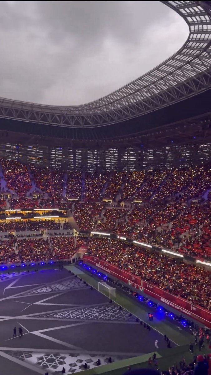 HLarsa's tweet photo. Bonne chance à nos lions de l’atlas #DIMAMAROC ✌️✌️💪💪🥰🥰 https://t.co/D8XVv06oRI