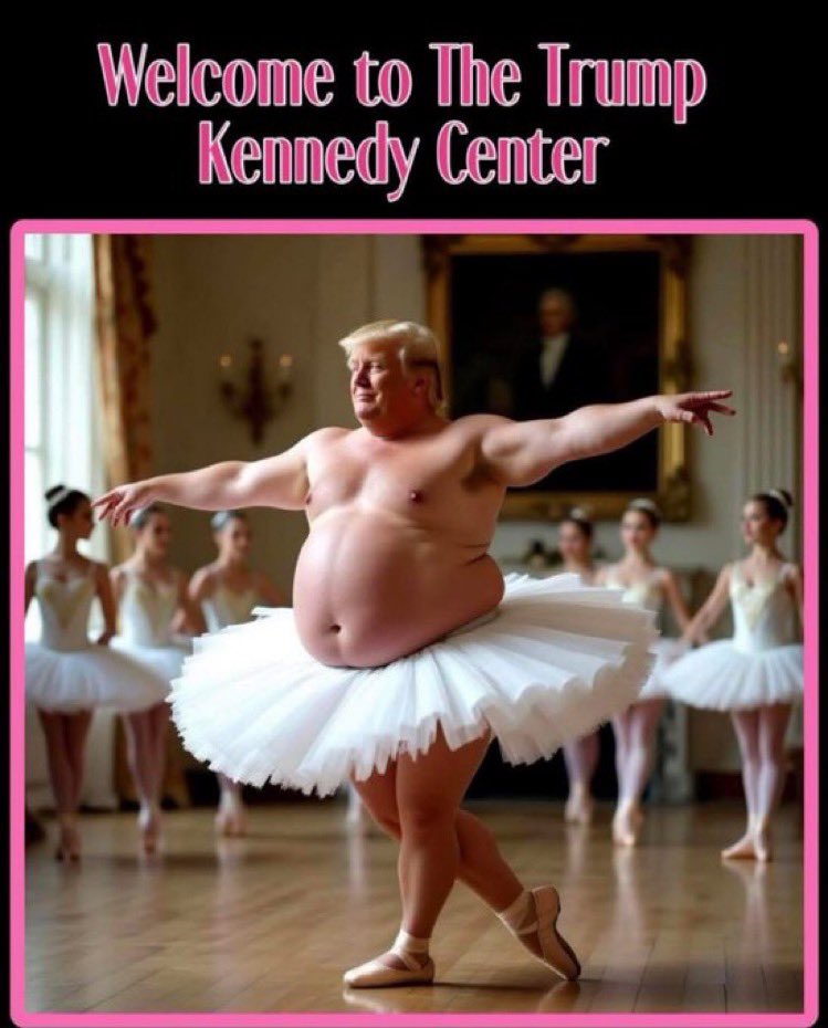 CanadianHeartss's tweet image. Shhh the pedo is preforming!