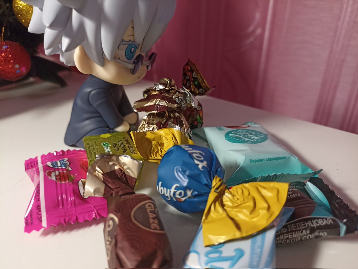 his greed sickens me 🫩