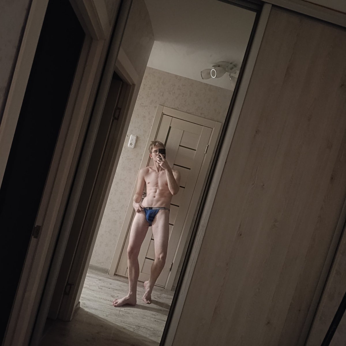 Корпаратив сказали был скучный , а я теперь на выходной 🙏