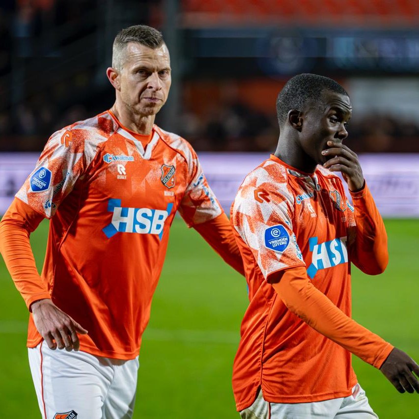 fcvolendam's tweet photo. 🟠⚪ ✘ 🔵⚪
😞 Tijd om te resetten en de focus op de tweede competitiehelft te leggen.
#VOLSPA | #WêiBinneVòlledam https://t.co/60YQHxKdBo