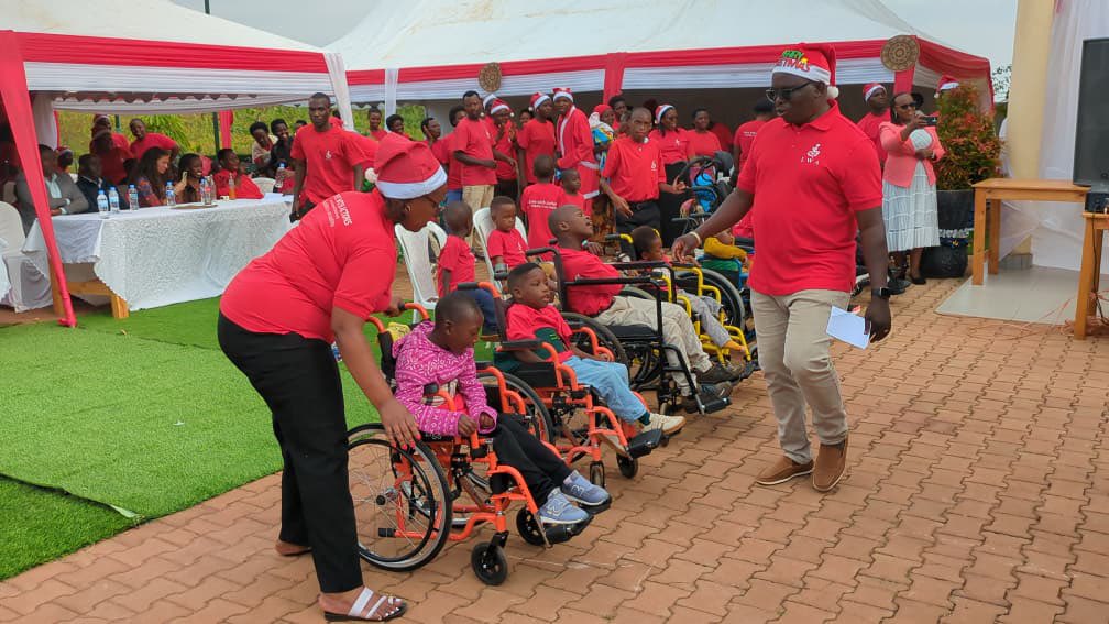 Radiotv10rwanda's tweet photo. Love with Actions (LWA) operates in @GasaboDistrict, and joined families with children with disabilities supported by the project to celebrate Christmas together. The initiative aimed to share joy and togetherness, ensuring that children with disabilities do not feel isolated while others celebrate the festive season.

The project also commends the Government’s role in supporting and promoting the well-being of families of persons with disabilities.

Since 2017, LWA has been supporting children with disabilities through access to healthcare, education, and by promoting income-generating activities for their parents, with the goal of improving family livelihoods and overall well-being.