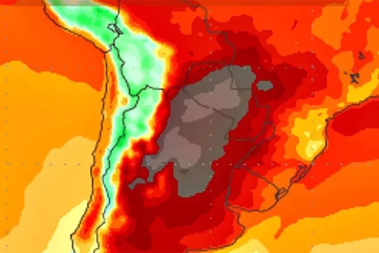 "Verano":
Porque arrancó el verano en Argentina y muchos recuerdan que quiénes bancan el calor son los más mogólicos del país.
