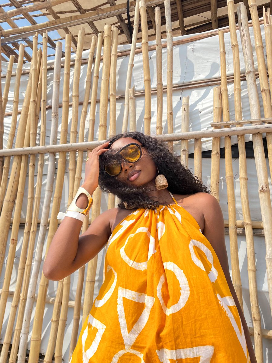 nianni_m's tweet image. Made you look. ✨