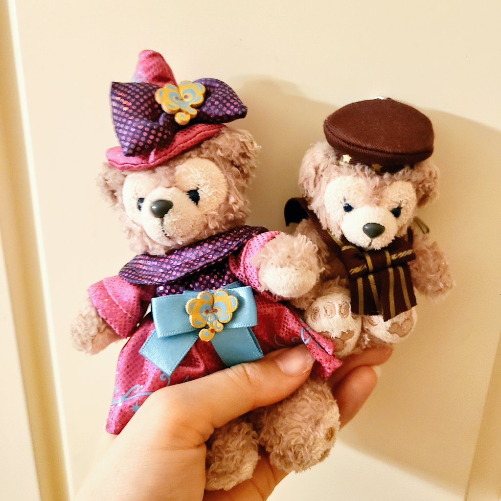 シェリーメイ（感謝） 🎀🧸もう既に持ってるんだよね懐かしのDヲタモフグッズw 🎄🎁 #TDS