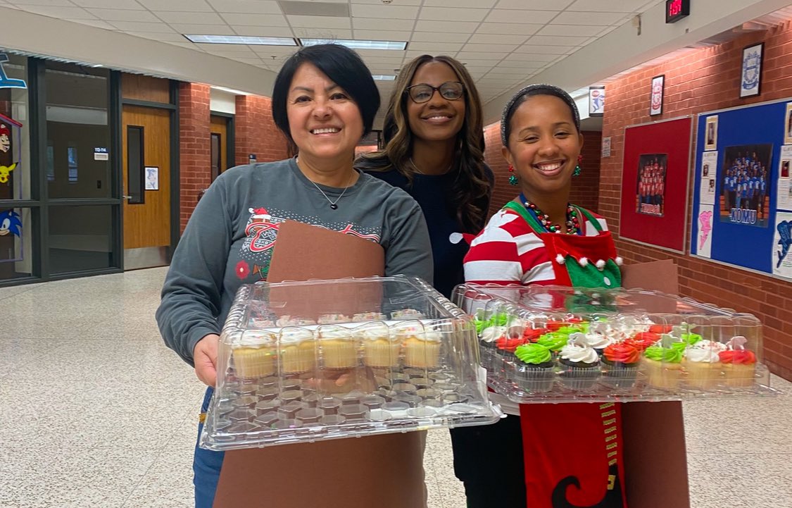 Ms. Harris tweet media