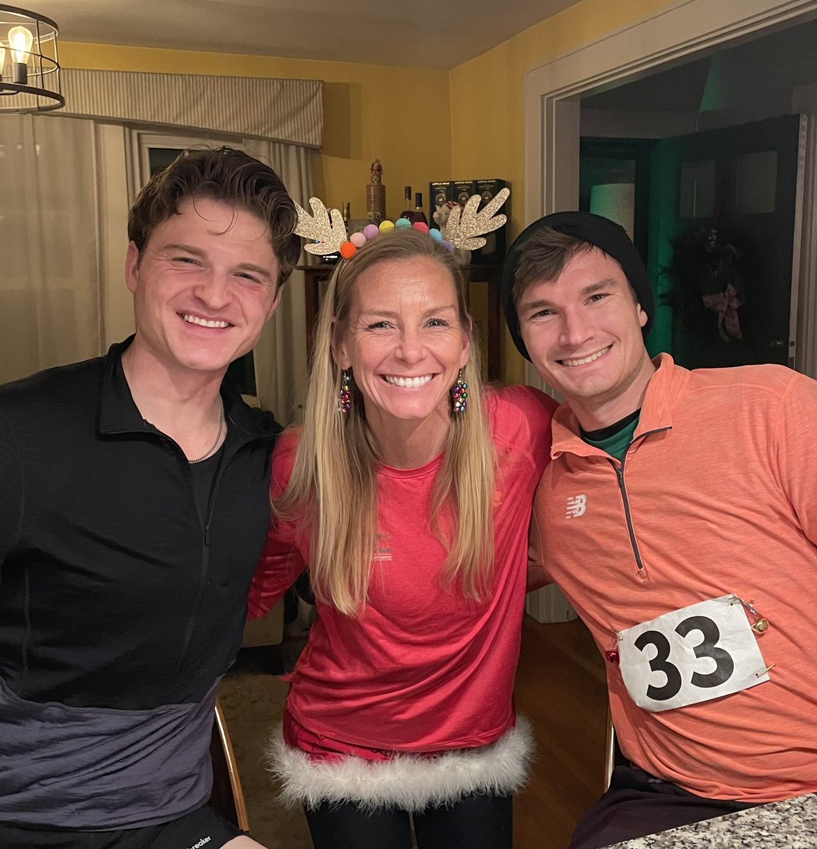 Kerry Lee tweet media