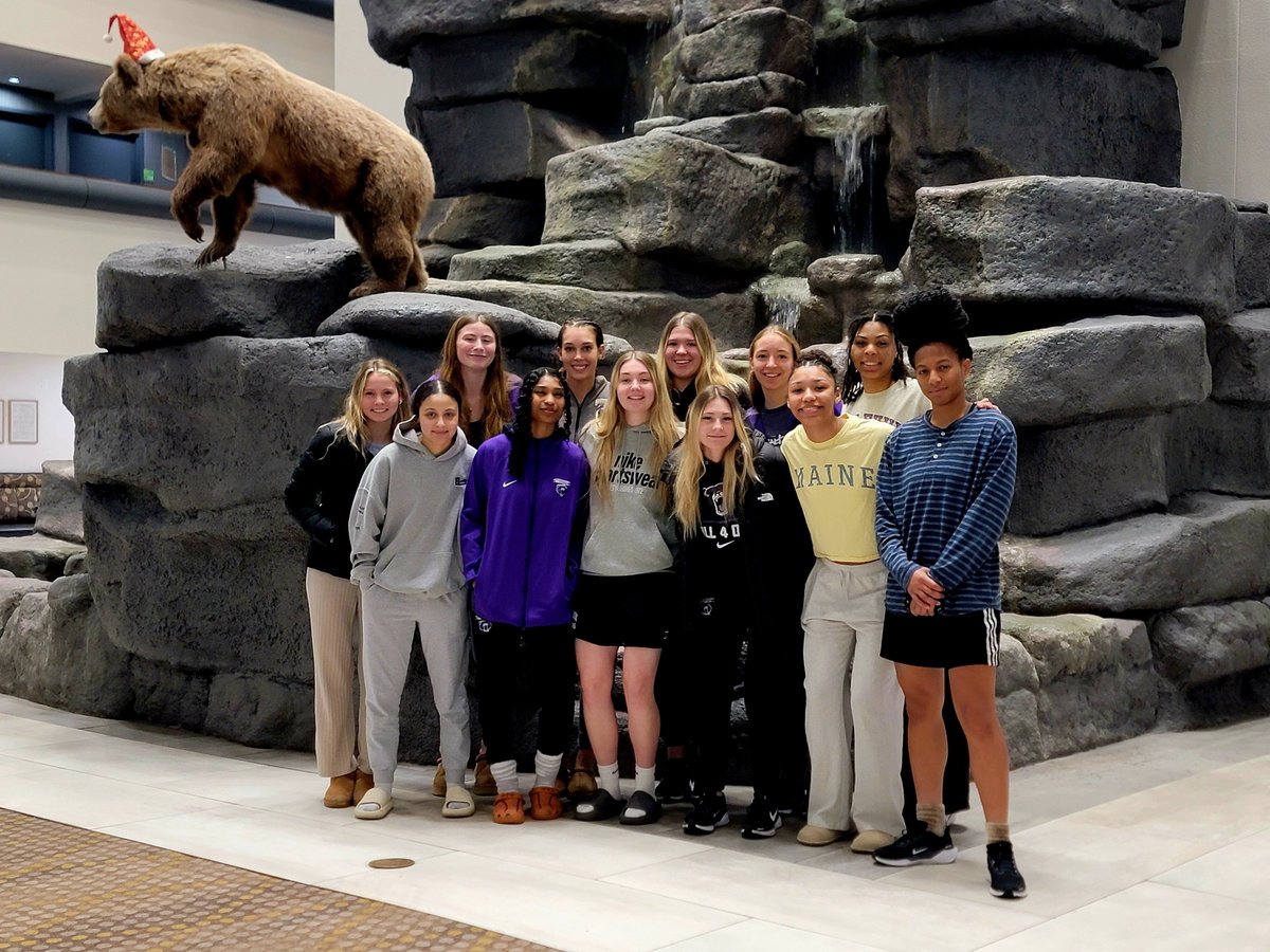 COACH ICE/Bellevue University/RETRO HOOPS tweet media