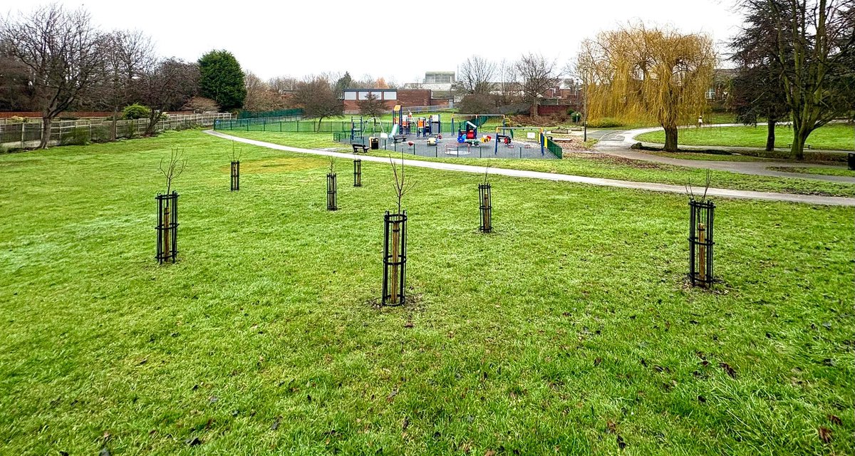 Valley Gardens Castleford tweet media
