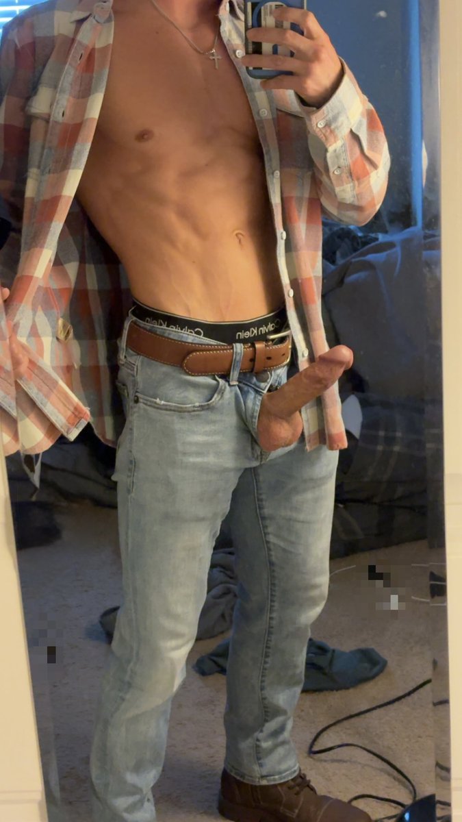 RT if you would drain me 

#Gymbro #gay #mlm