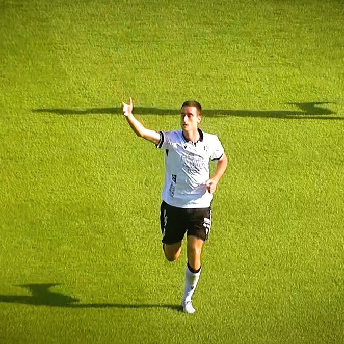 solofichajes123's tweet image. El @CordobaCF_ofi, el @CDMirandes y el @Cadiz_CF preguntan por el delantero de 26 años Álvaro García Arana, cuyo contrato acaba en junio, pero el @Merida_AD pide dinero para dejarlo salir en enero, según avanza en primicia @__AngelGarcia__