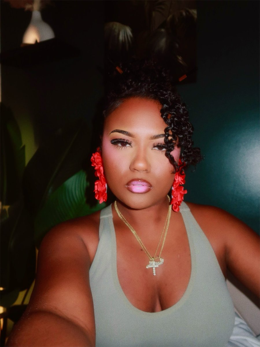 Miya Sadé tweet media