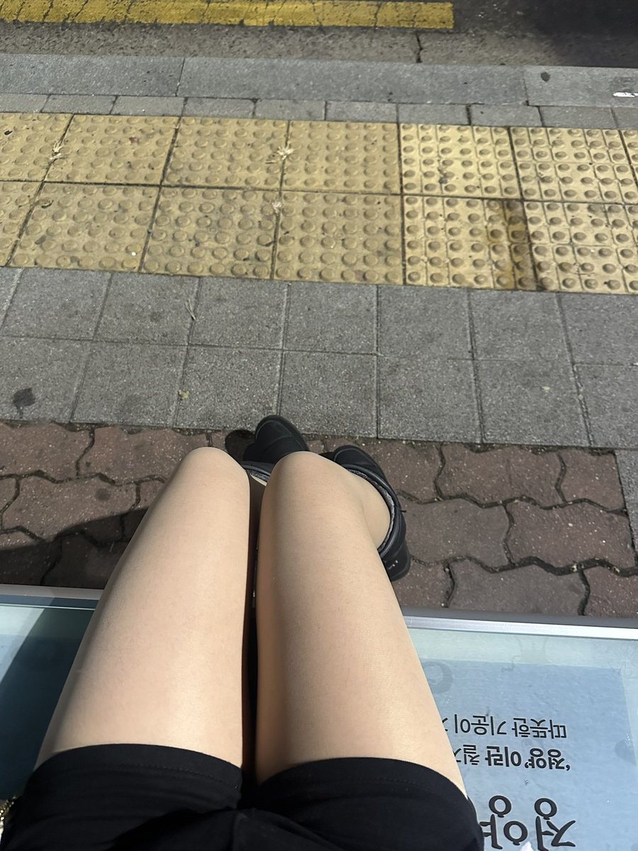 beullubeli12876's tweet photo. 박��조.. https://t.co/MP5SN7NGMP