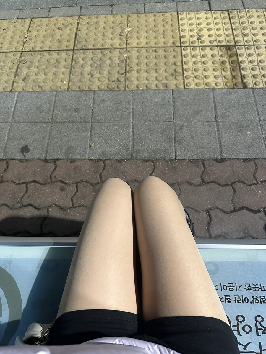 beullubeli12876's tweet photo. 박��조.. https://t.co/MP5SN7NGMP