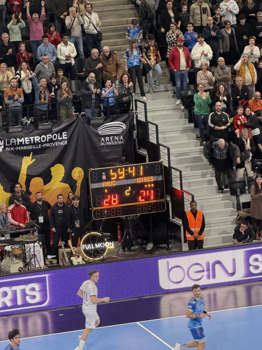 Aix Autrement tweet media