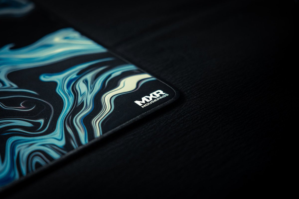 Plus trop de stock sur les tapis 1 of 200 ⚠️ Foncez ceux qui veulent en chopper 1 (site en bio) 🙌