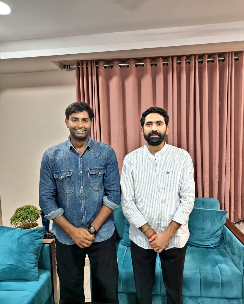 जनसेवा के प्रतीक,हर दिल अजीज़
जनप्रिय शाहपुरा विधायक बड़े भाई मनीष यादव जी को जन्मदिन की ढेरों शुभकामनाएं।
आपका मार्गदर्शन और स्नेह हमें हमेशा मिलता रहे|
भगवान से प्रार्थना है कि आप यूं ही जनहित में कार्यरत रहें और लंबी आयु प्राप्त करें।
<a href="/ManishYadavIn/">𝗠𝗮𝗻𝗶𝘀𝗵 𝗬𝗮𝗱𝗮𝘃</a> 

#HappyBirthdayManishYadav