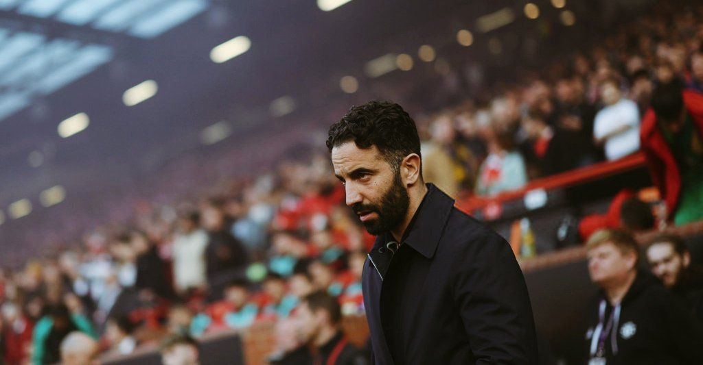 TheFergusonWay's tweet image. Manchester United's last 8 games:

🤝 2-2 vs Nottingham Forest
🤝 2-2 vs Spurs
❌️ 0-1 vs Everton
✅️ 2-1 vs Crystal Palace
🤝 1-1 vs West Ham
✅️ 4-1 vs Wolves
🤝 4-4 vs Bournemouth
❌️ 1-2 vs Aston Villa

2 wins in 8 games
16 goals scored
14 goals conceded
0 clean sheets