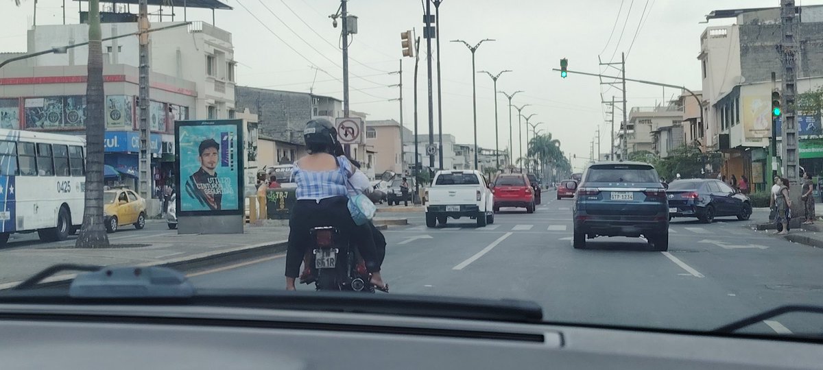 Emergencias Ec tweet media