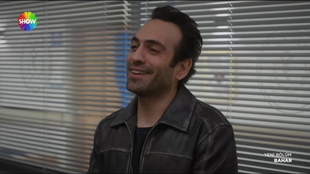 G8tuphCXoAAnRXG?format=jpg&name=medium