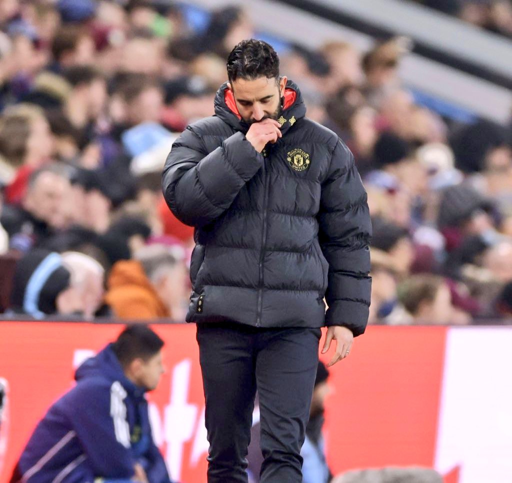 TheFergusonWay's tweet image. Ruben Amorim in the Premier League:

44 games
14 wins
11 draws
19 losses
63 goals scored 
70 goals conceded
5 clean sheets
53 points
1.20 points per game