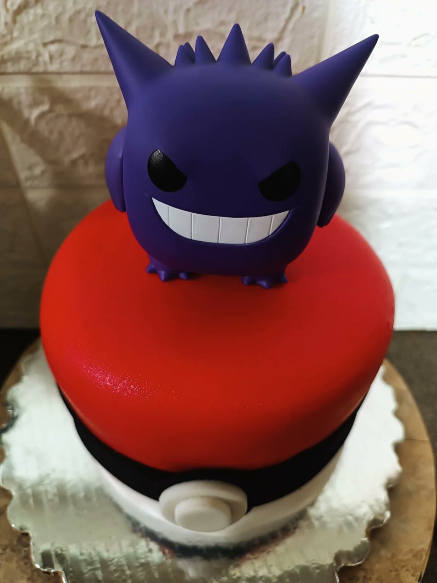 ydepostrecafe's tweet photo. Listo para entregar pastel de cumpleaños temático Pokémon Gengar #Pokemon #gengar #pokemoncake https://t.co/eLI5B6kkeU