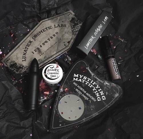 ๐๐๐ฟ๐ฟ๐๐ ( Luciferโs husband !! ) tweet media