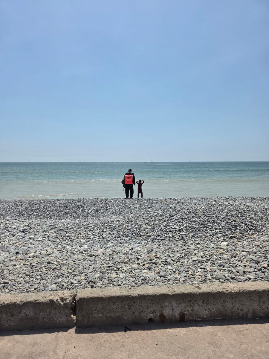 Lo importante es este instante.

Costa Verde, Lima - Perú
Diciembre 2025