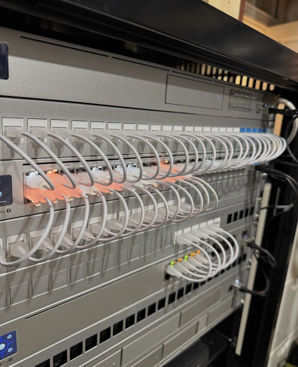 Mactelecom Networks tweet media