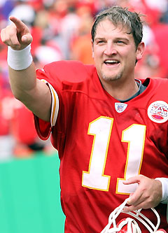 I'm getting mid/lates 00's Chiefs vibes from the Chiefs today. Rando QB at the helm in a throwaway noon game.  #ChiefsKingdom