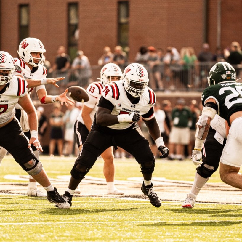 TransferPortal's tweet image. Gardner-Webb OL Ahmad Carwise is entering the transfer portal, his reps @DreamMakersTM tell @PeteNakos. 

The 6-foot-5, 300-pound guard has not allowed a sack in 207 pass-blocking snaps.  

on3.com/transfer-porta…